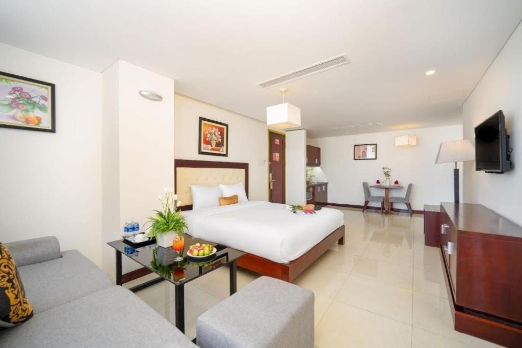 Khách Sạn&căn Hộ Capital O 1176 Gemma Khách sạn