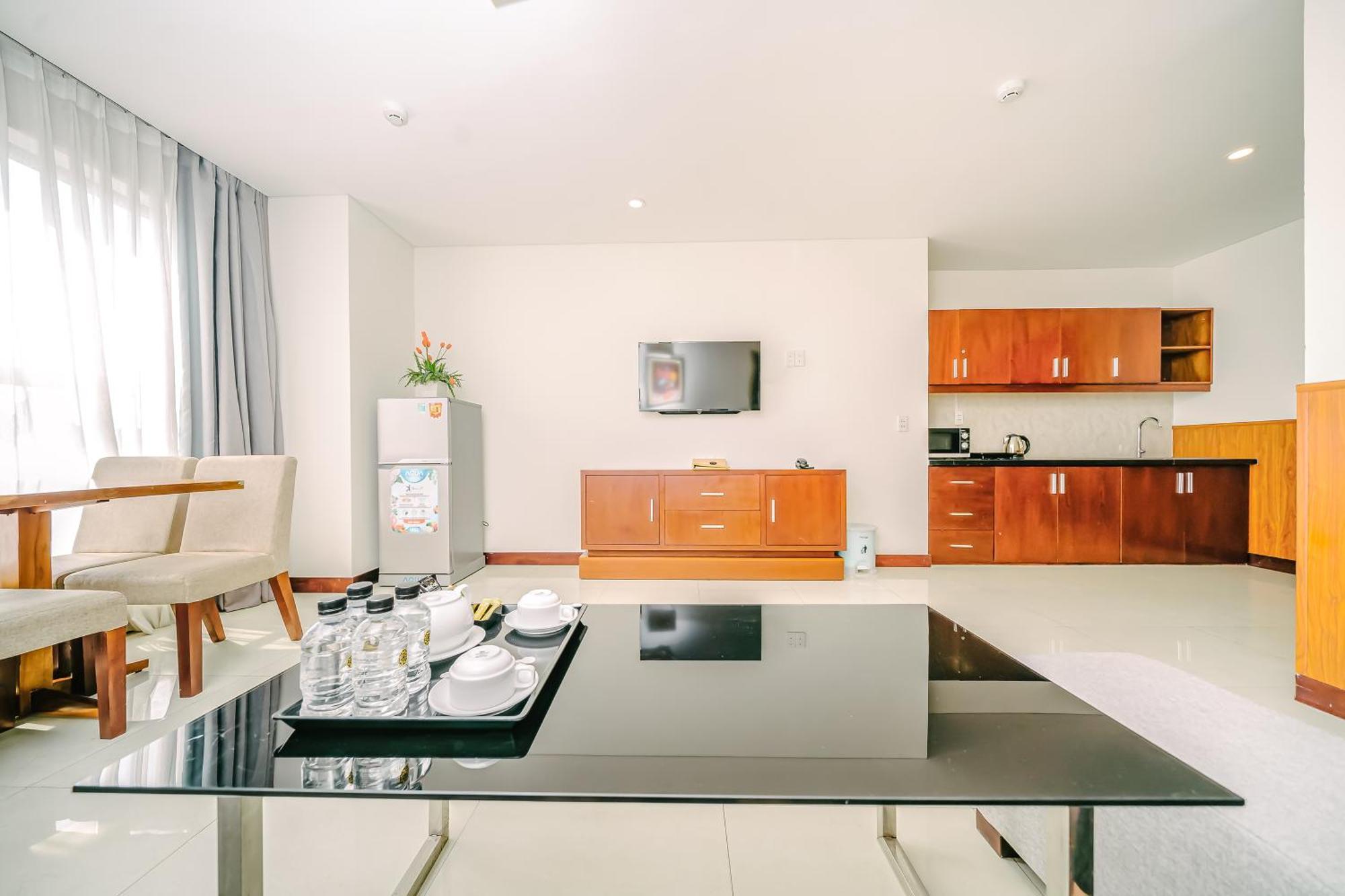 Khách Sạn&căn Hộ Capital O 1176 Gemma 4*