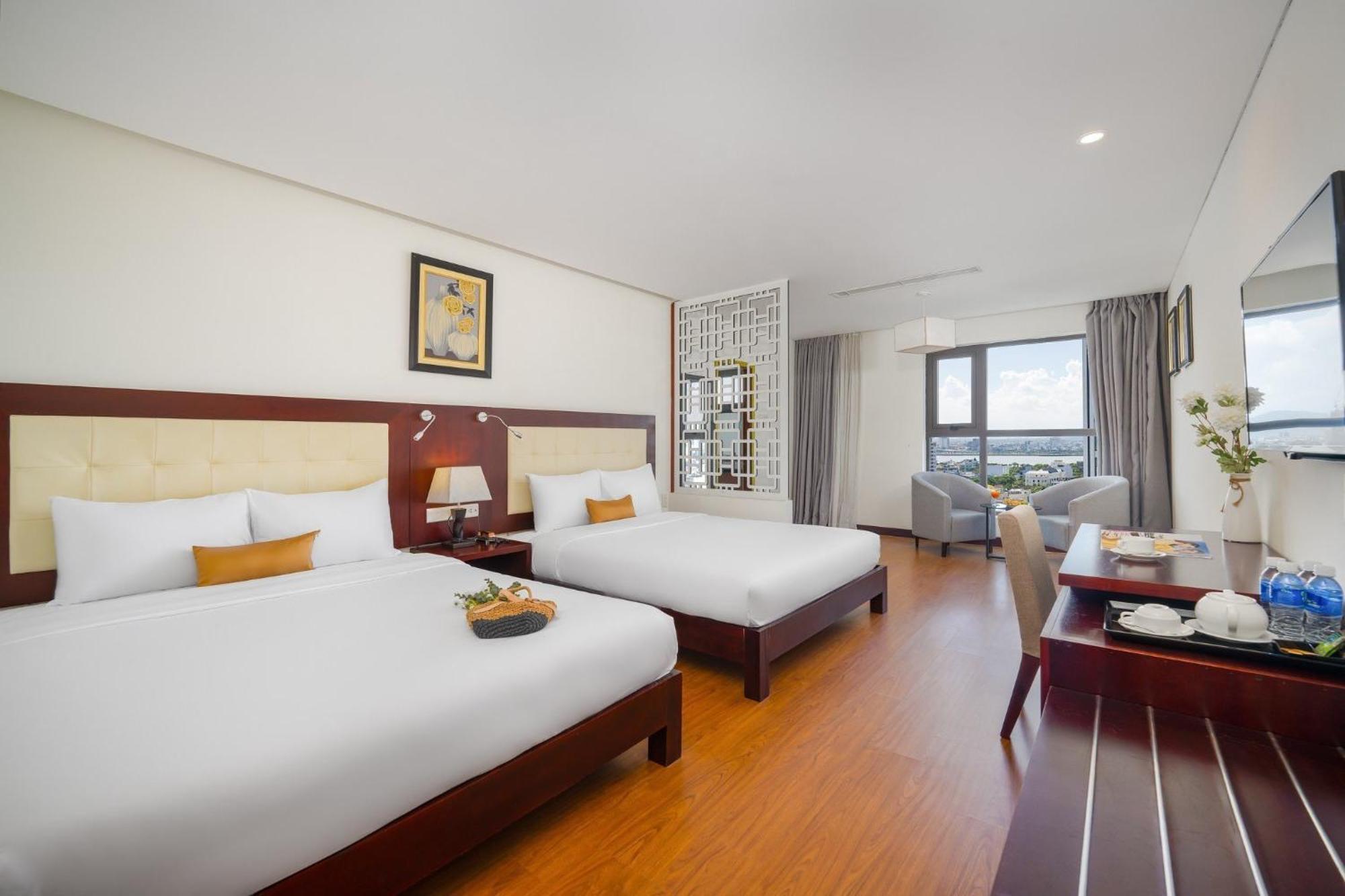 Khách Sạn&căn Hộ Capital O 1176 Gemma 4* Đà Nẵng